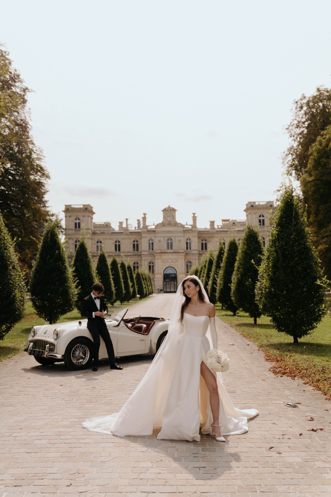 Nicole & Henry wedding photography at Château de Ferrières